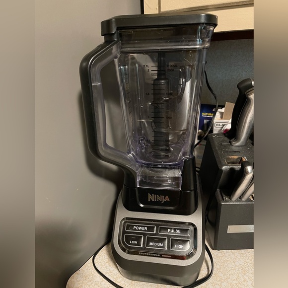 Like new Ninja blender